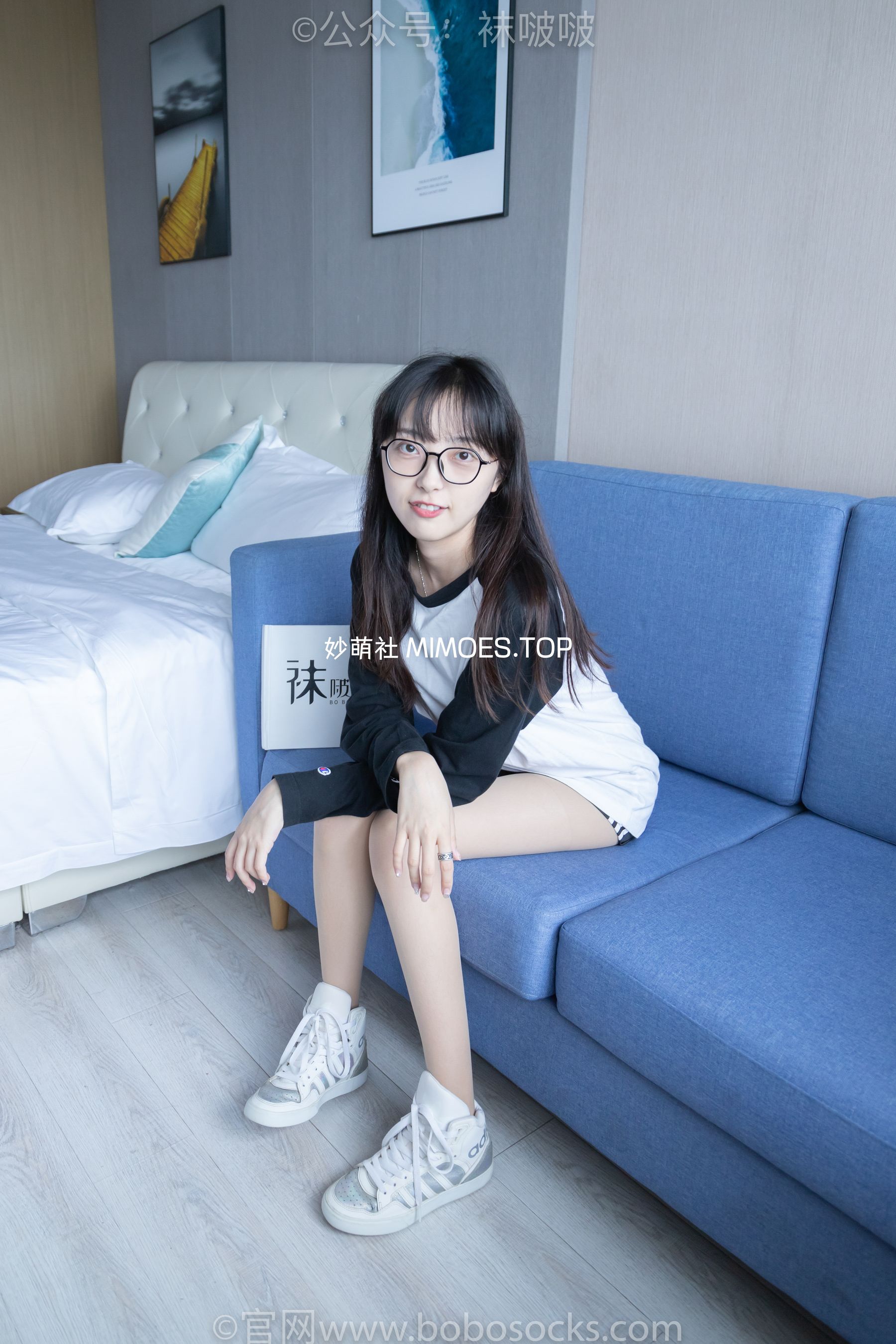 BoBoSocks袜啵啵 No.015 稚予-阿迪板鞋、白色短棉袜、肉丝（148P）