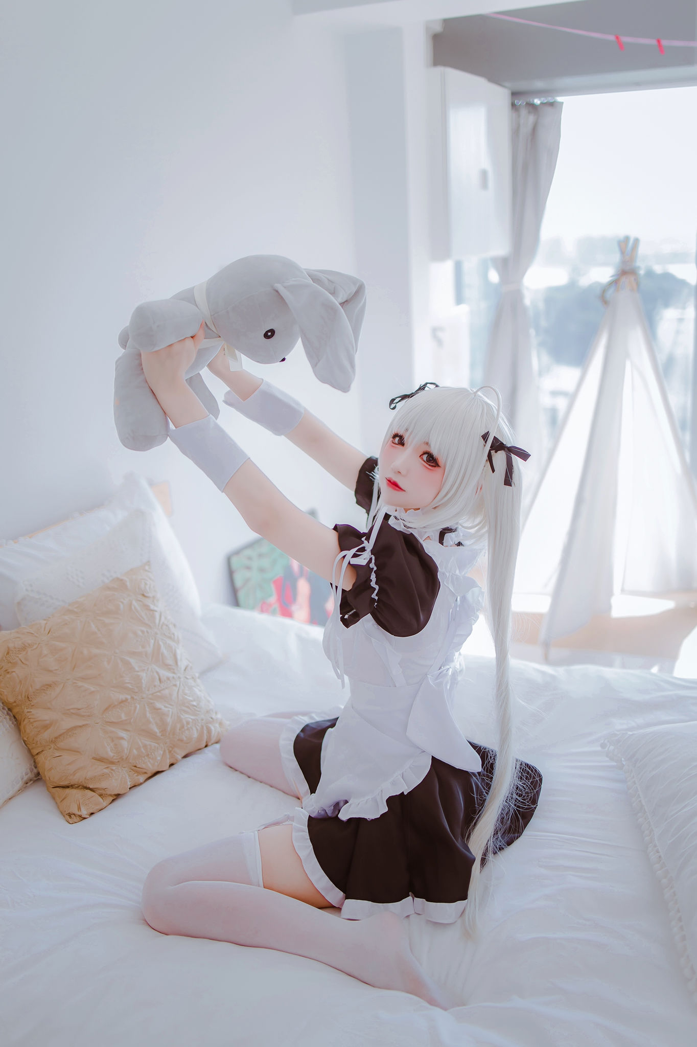 [福利COS] Coser衣衣 - 穹妹女仆（28P）