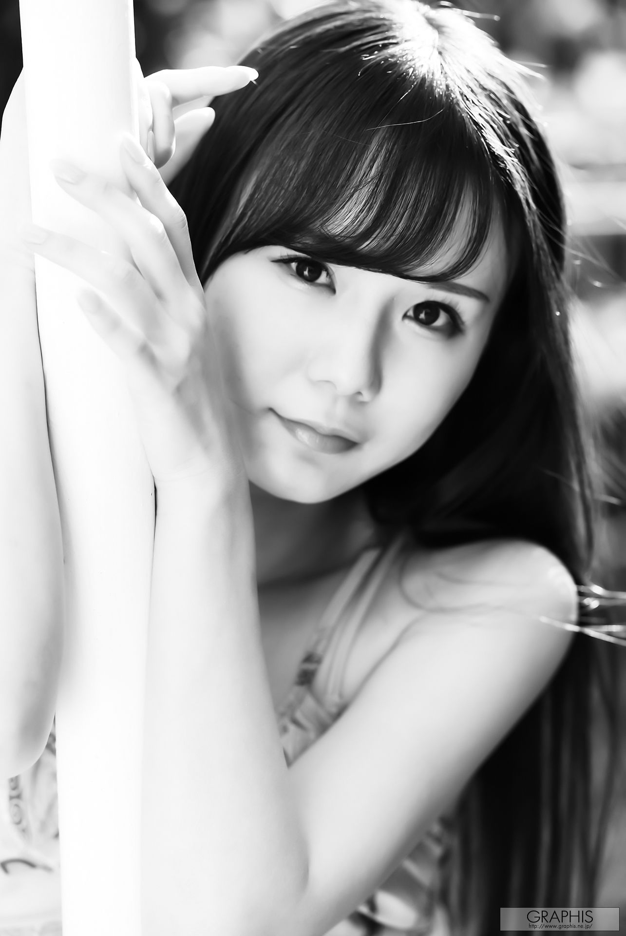 [Graphis] 2022.04 每日一枚 Miru Sakamichi 坂道みる（13P）