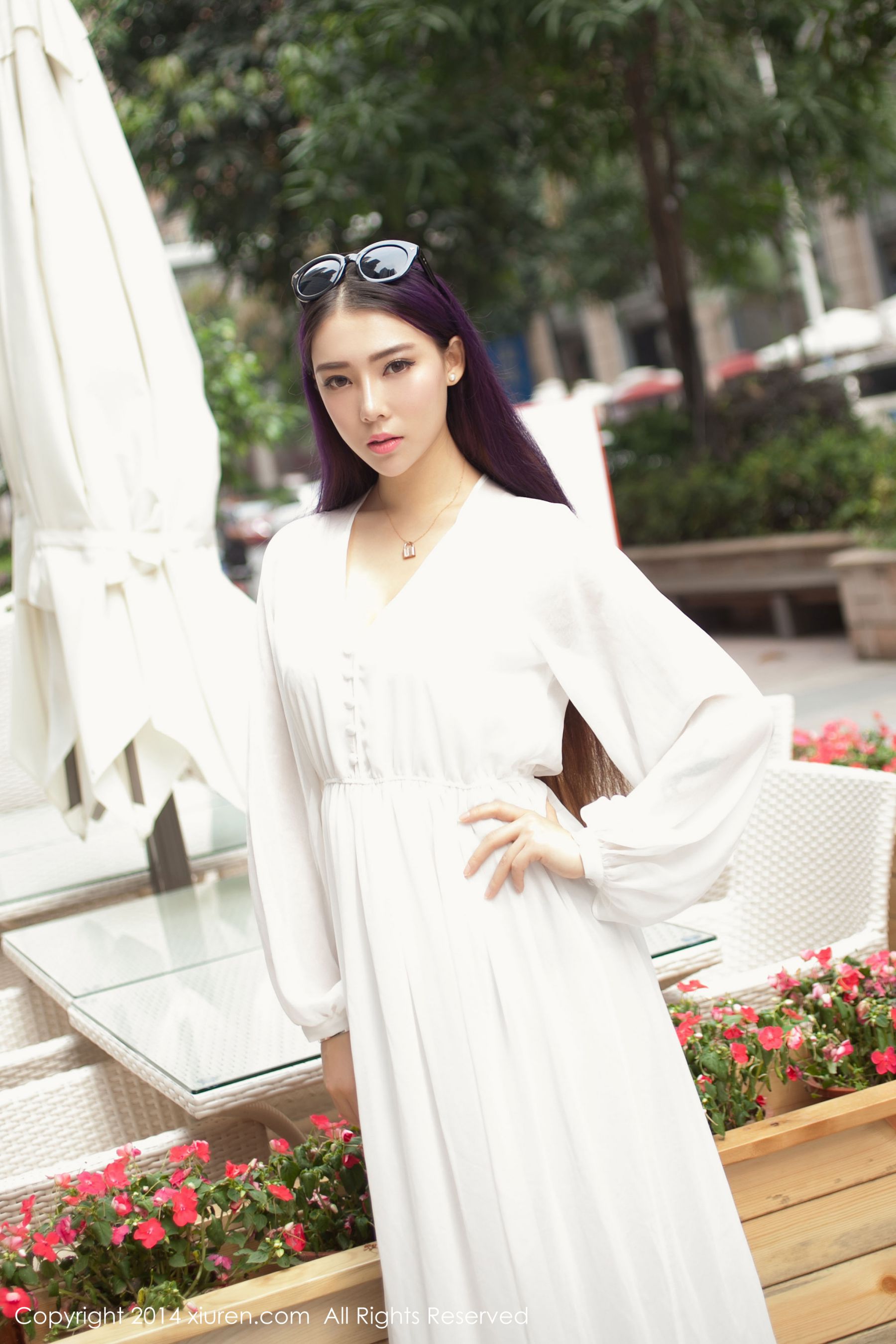 夢娜Vanessa《款款而来的特级女神》 [秀人网XiuRen] No.131（53P）