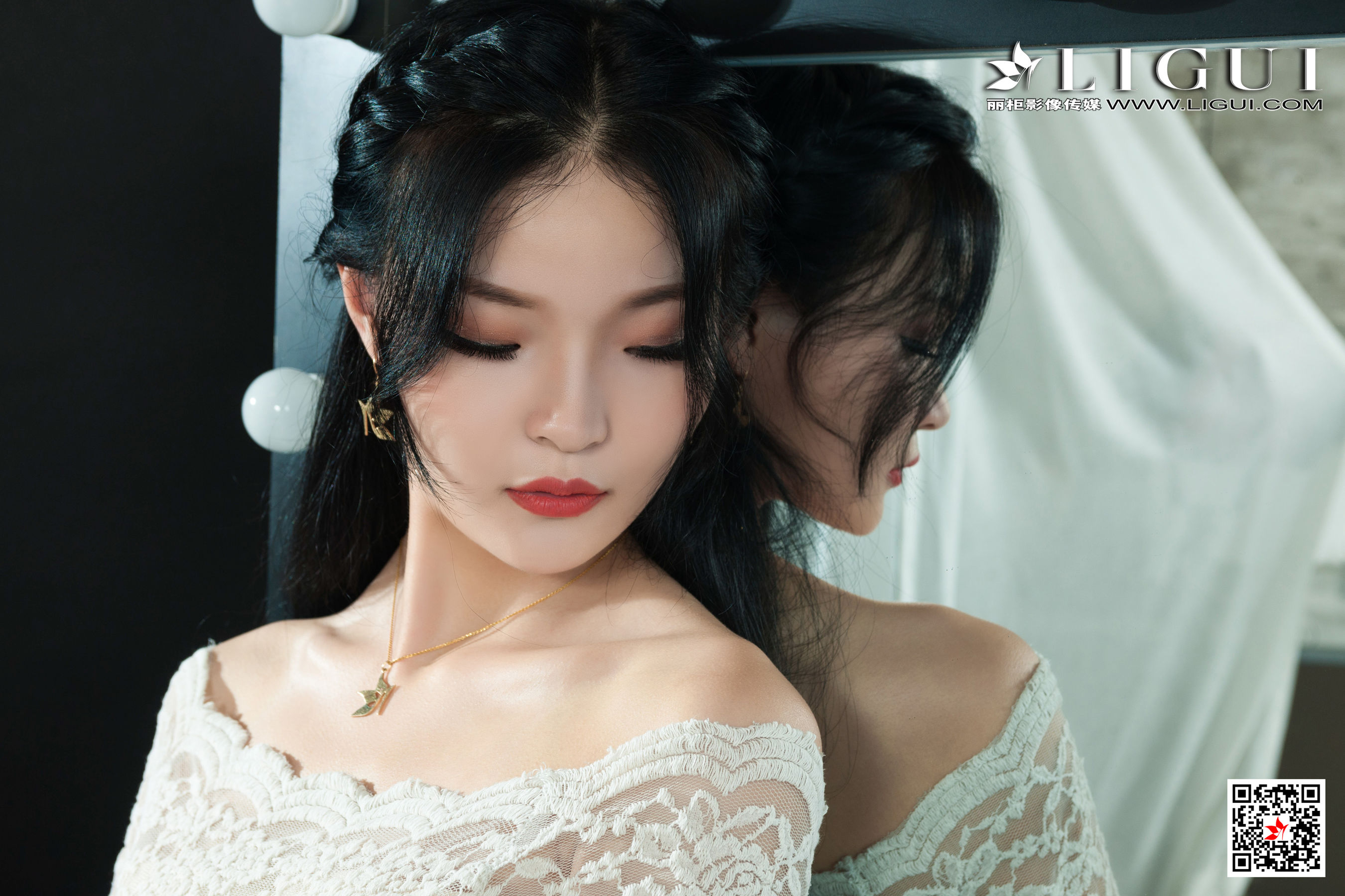 [Ligui丽柜] 2021.09.27 美镜映玉足 苏黎（52P）