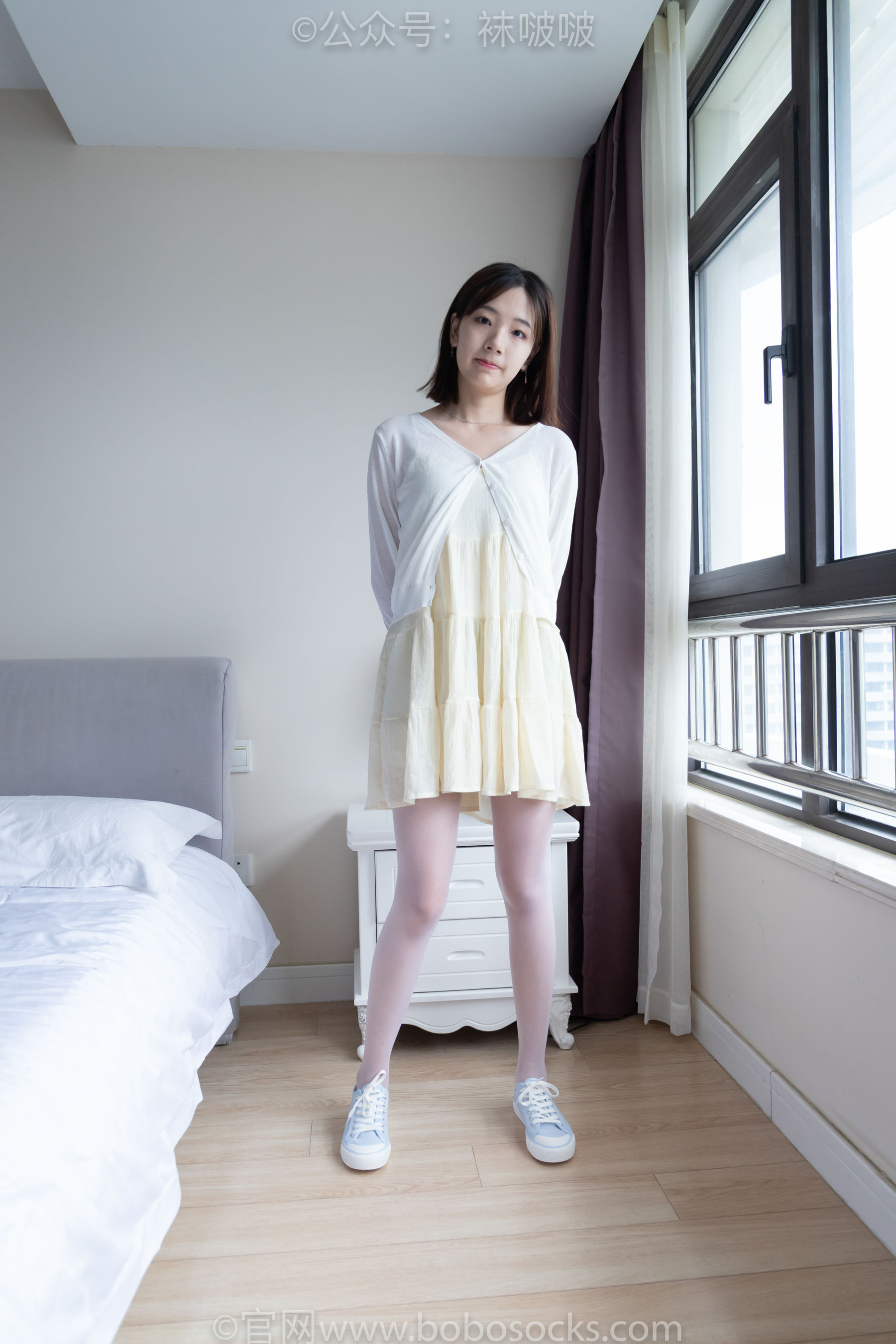 BoBoSocks袜啵啵 No.005 小甜豆-帆布鞋、薄白丝（133P）