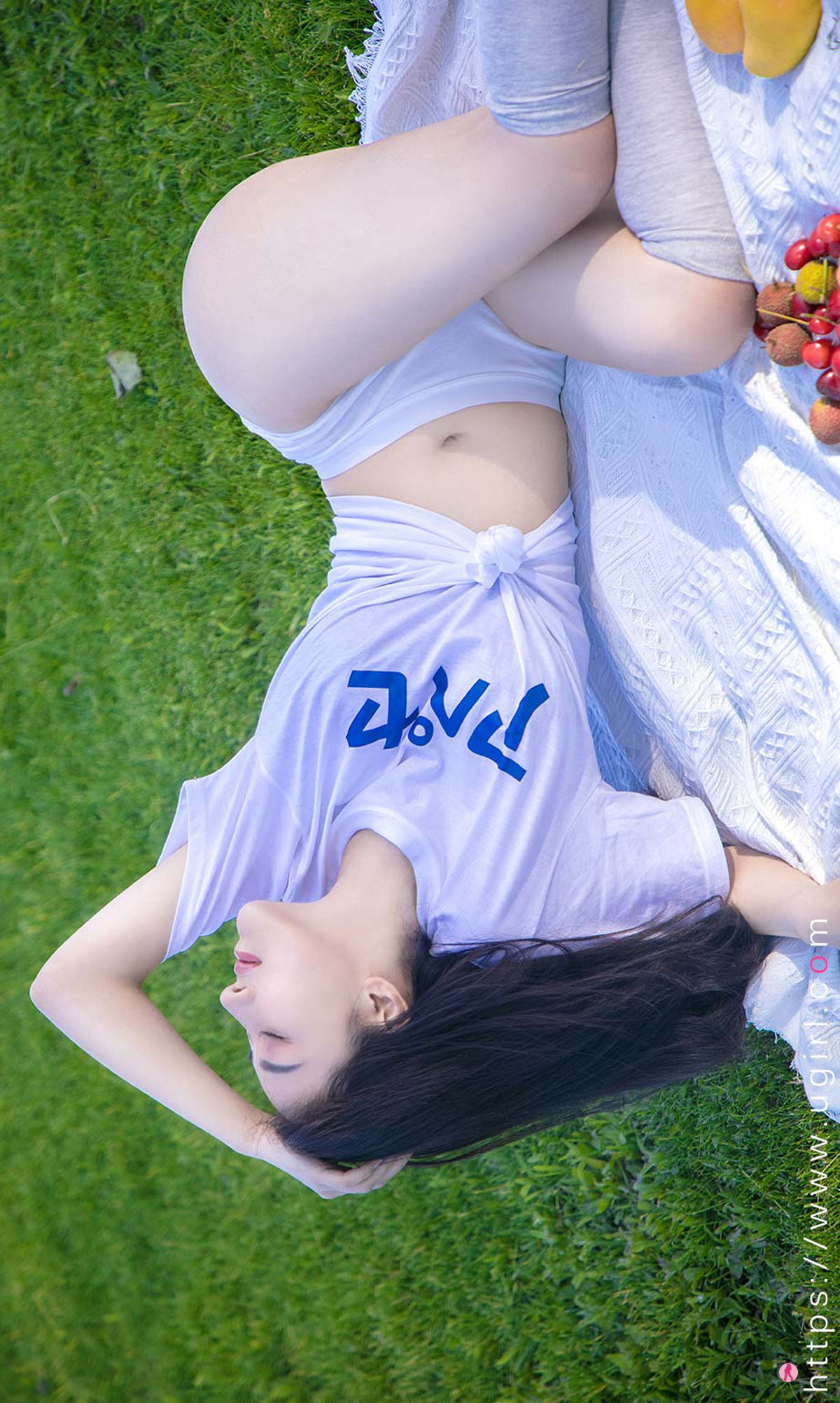 [爱尤物Ugirls] No.2110 西门小玉 粽情盛夏（35P）