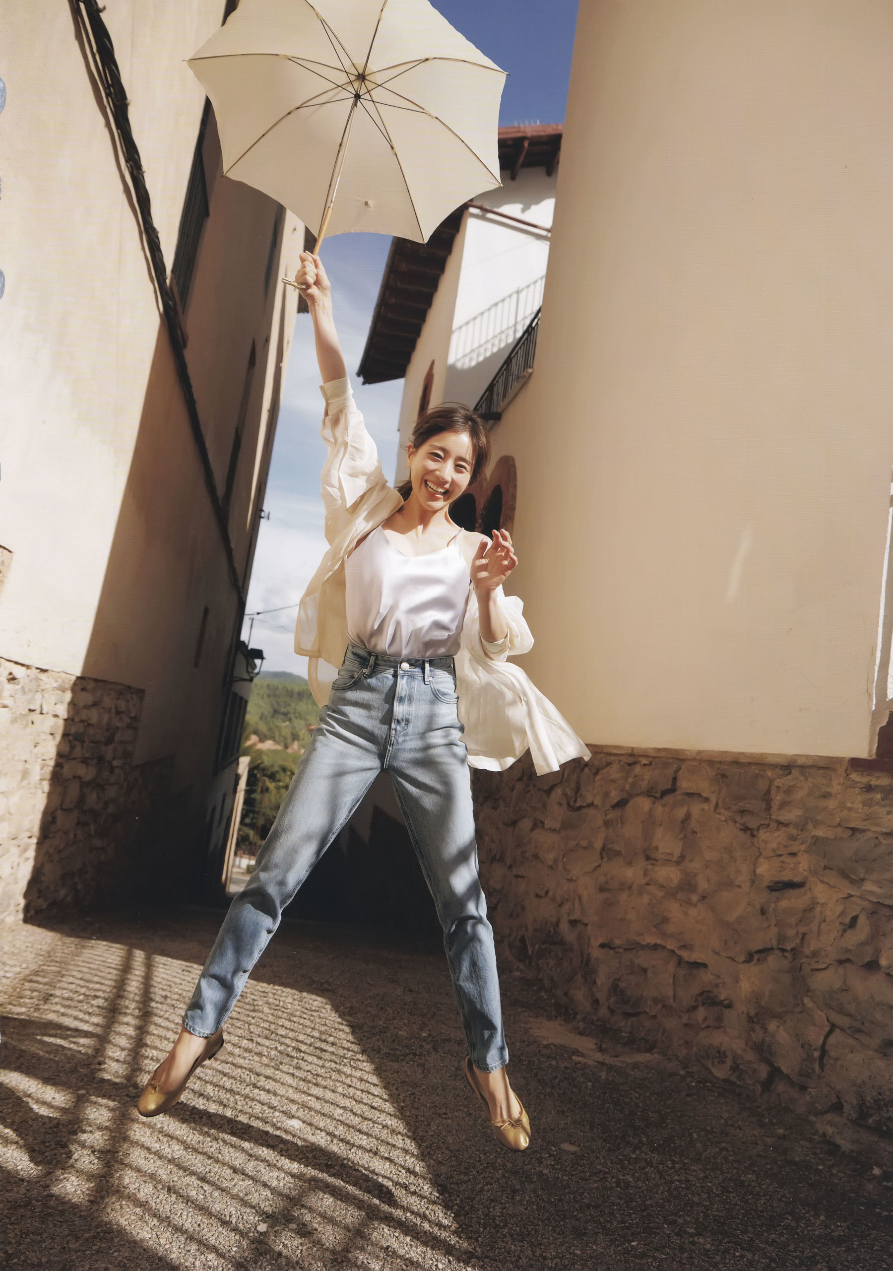 [COS福利] 田中みな実1st写真集 Sincerely yours（137P）