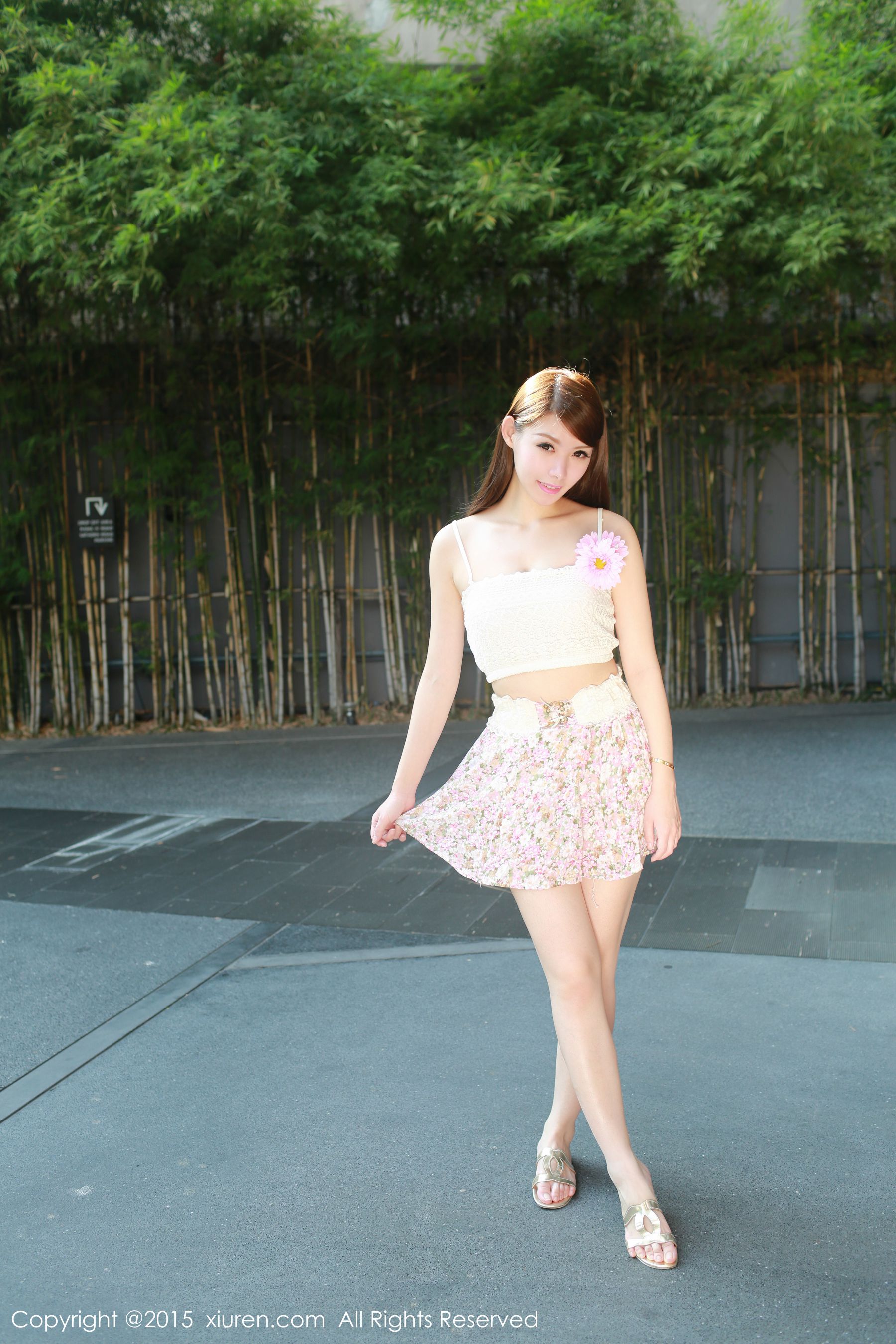 MARA酱《泰国曼谷旅拍》待拍小清新+室内 [秀人网XiuRen] No.295（58P）