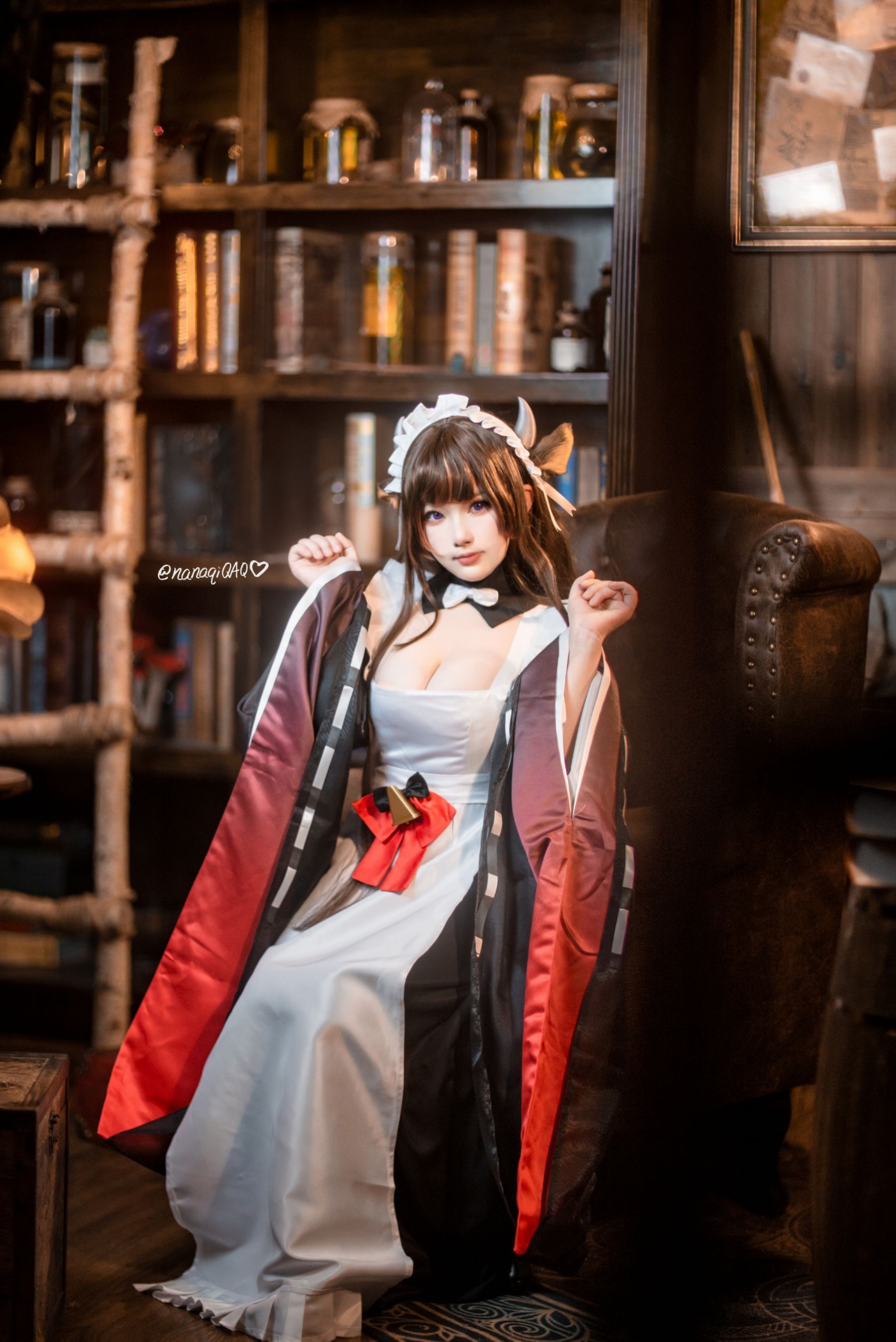 七七娜娜子 - 牛牛女仆（42P）