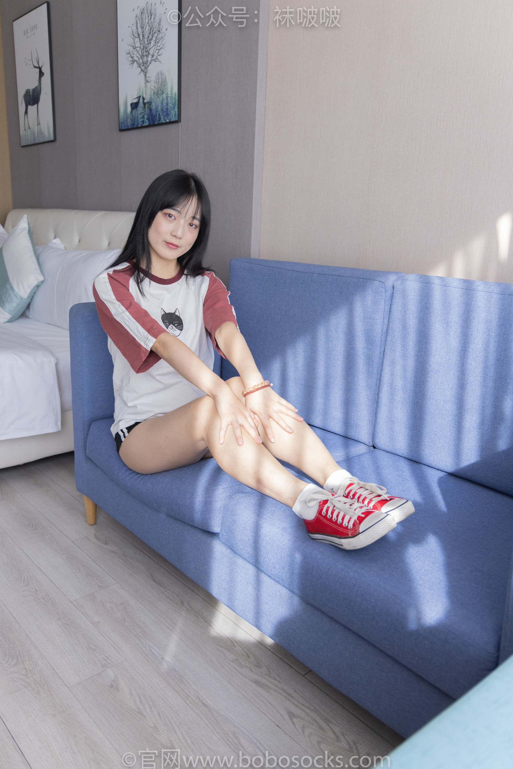 BoBoSocks袜啵啵 No.036 菠萝-帆布鞋、白棉袜、裸足（135P）