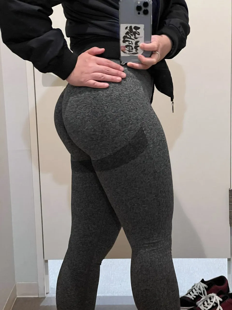 【美图图鉴】美臀图鉴 第61期（50P）-爱变色