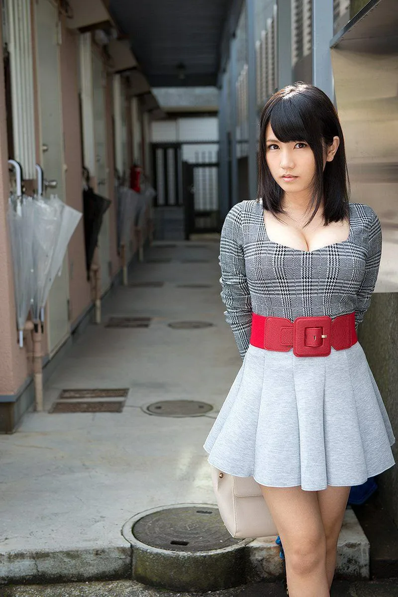 【美图图鉴】美胸图鉴 第3期（50P）-爱变色