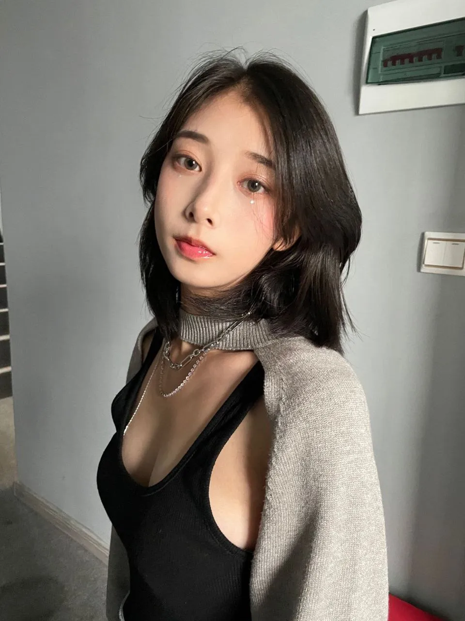 【美图图鉴】美胸图鉴 第52期（50P）-爱变色