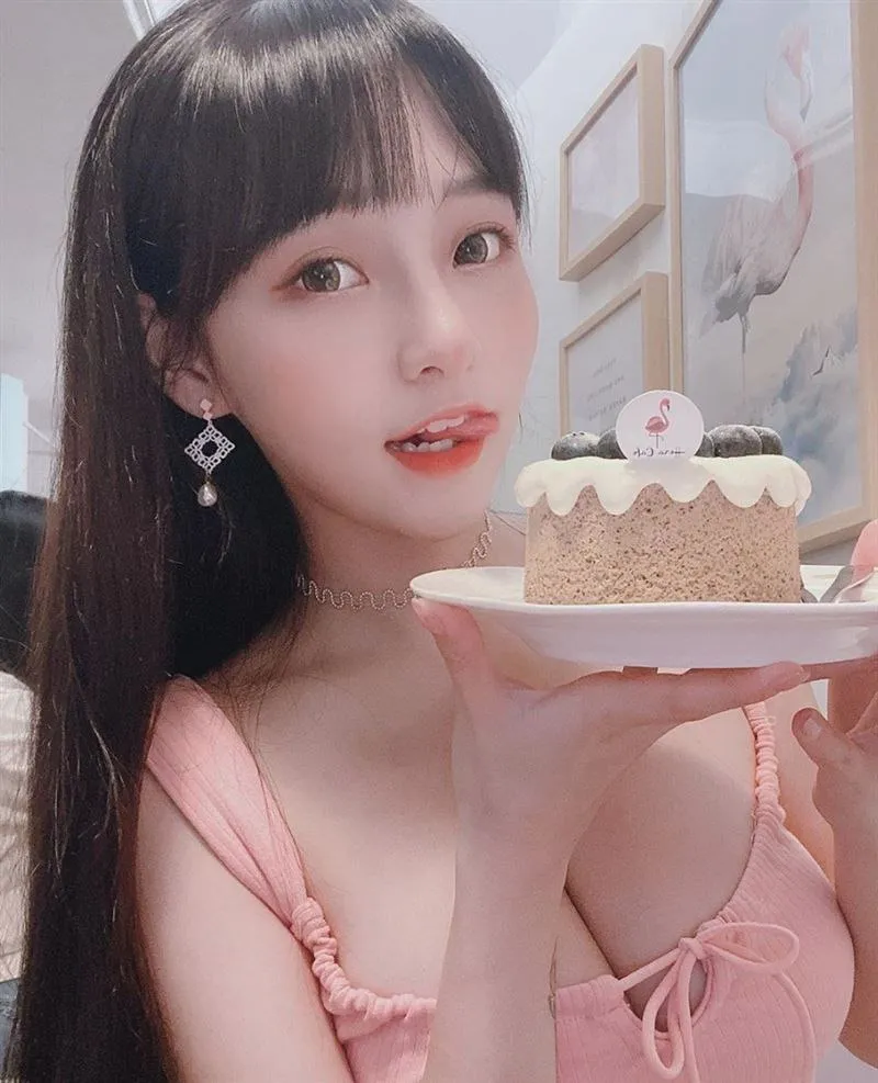 【美图图鉴】美胸图鉴 第53期（50P）