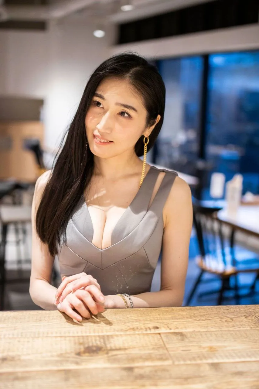 【女优图鉴】峰奈由佳 峰なゆか-爱变色