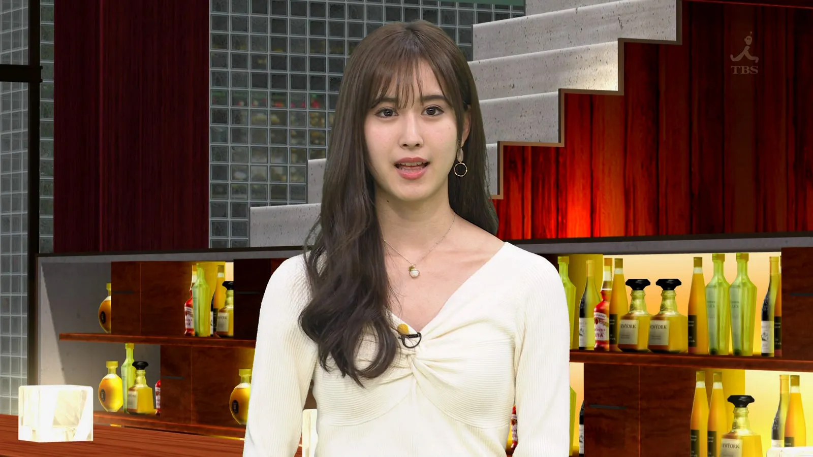 阿部菜渚美 ビジネスクリックキャスターの泳装写真 21P