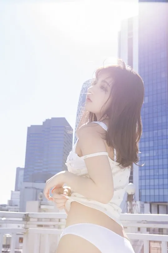 十味　グラビア泳装写真　52P⑤