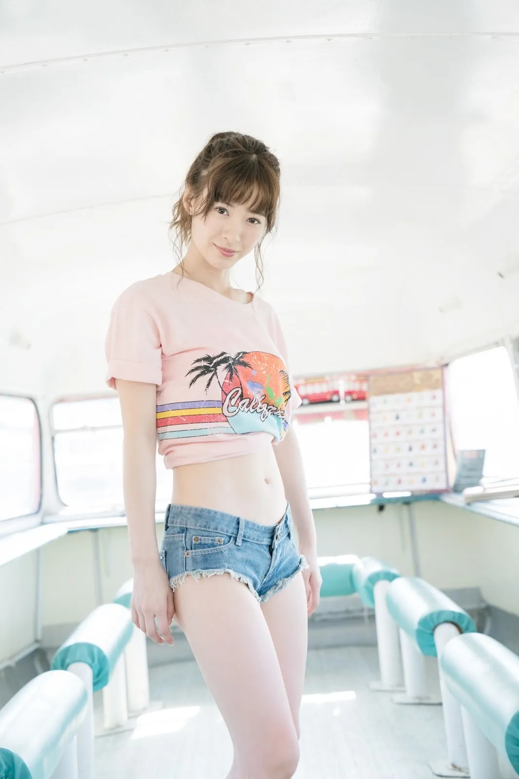 生田衣梨奈　モーニング娘。グラビア泳装写真　65P②