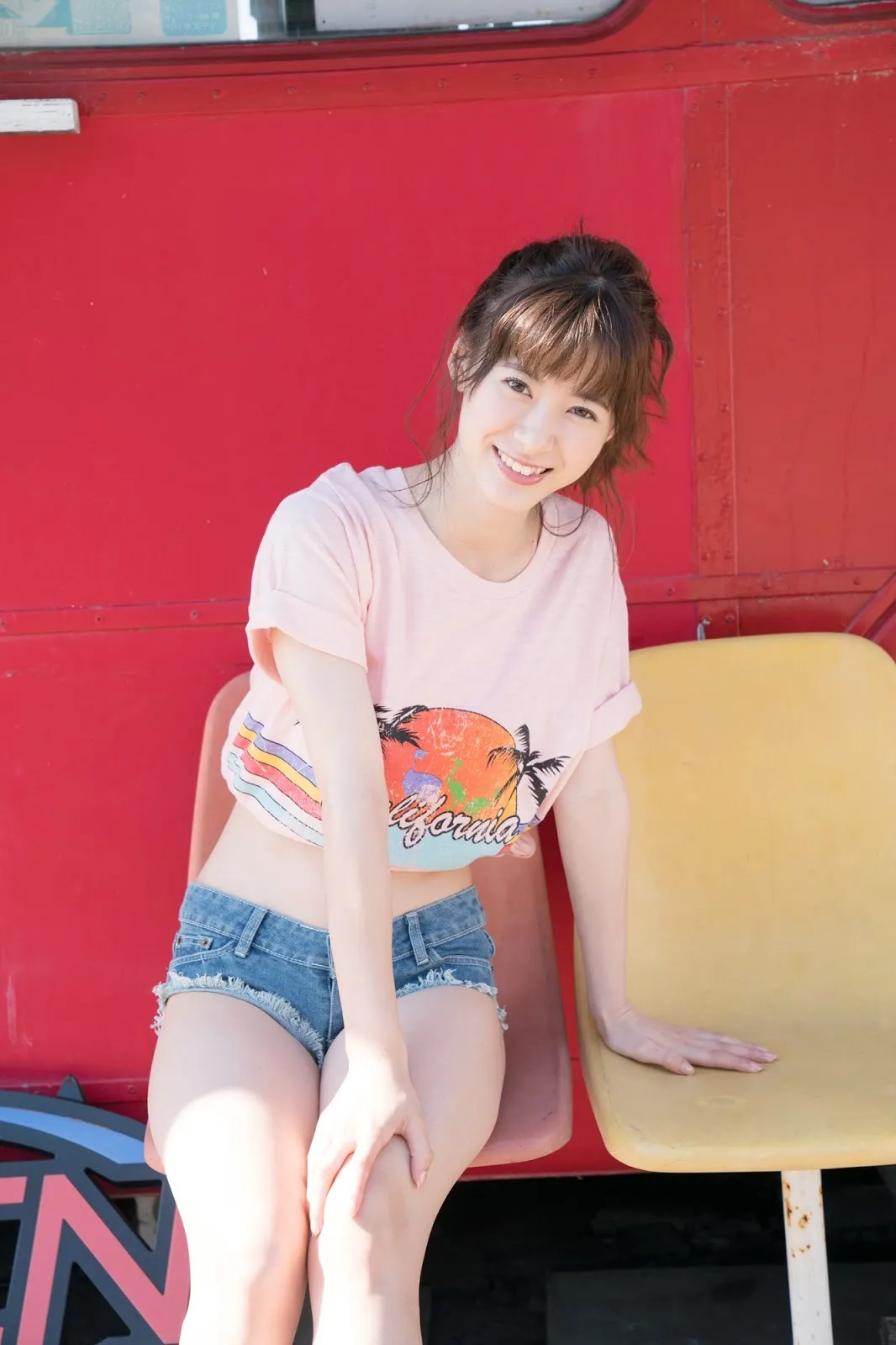 生田衣梨奈　モーニング娘。グラビア泳装写真　65P②